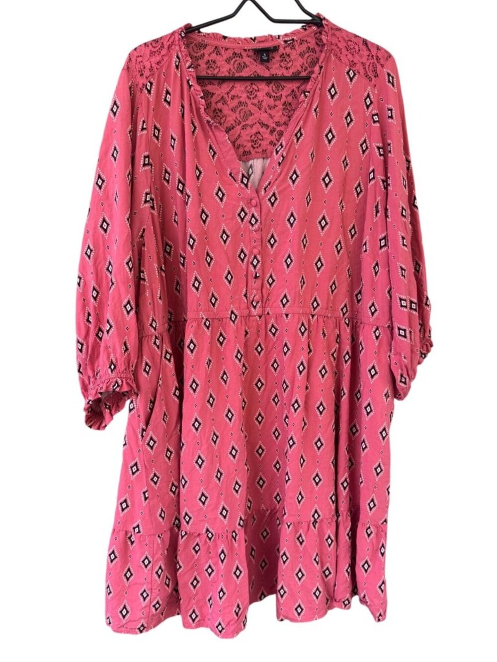 Torrid Pink Diamond Print Lace-Trim Tiered Dress Size 4